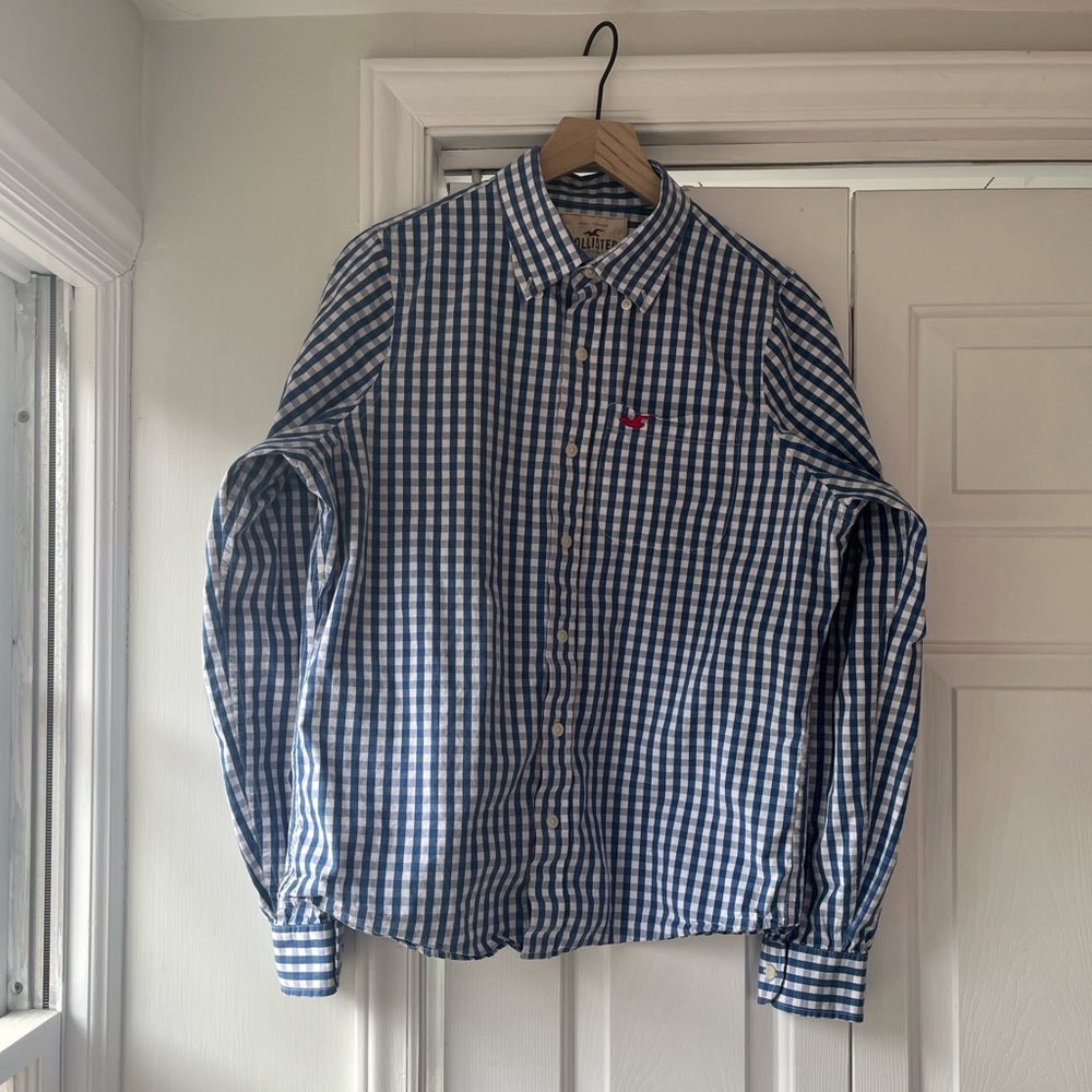 Hollister Navy and White Gingham Men's Shirt